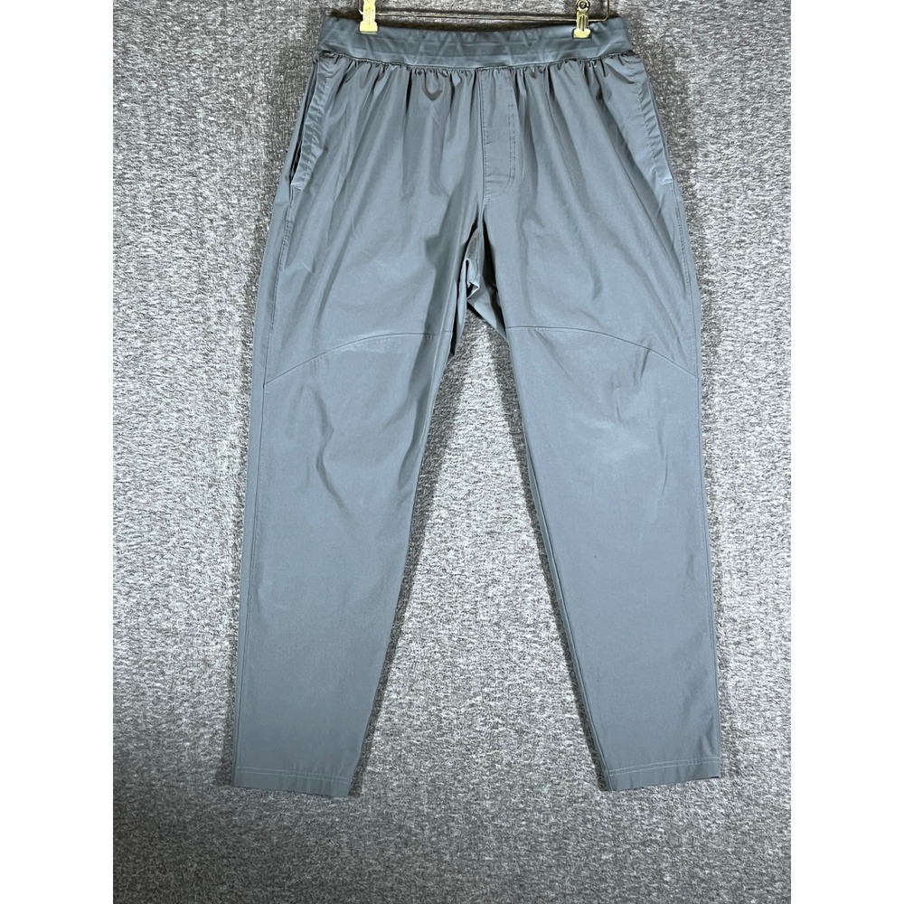 Under Armour Men's Gray Athletic Jogger Pants XL Loose Fit‎ Polyester Elastane